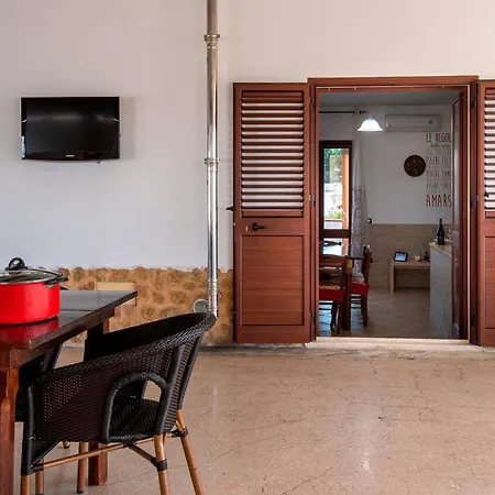 Casa Errante Villa Menfi