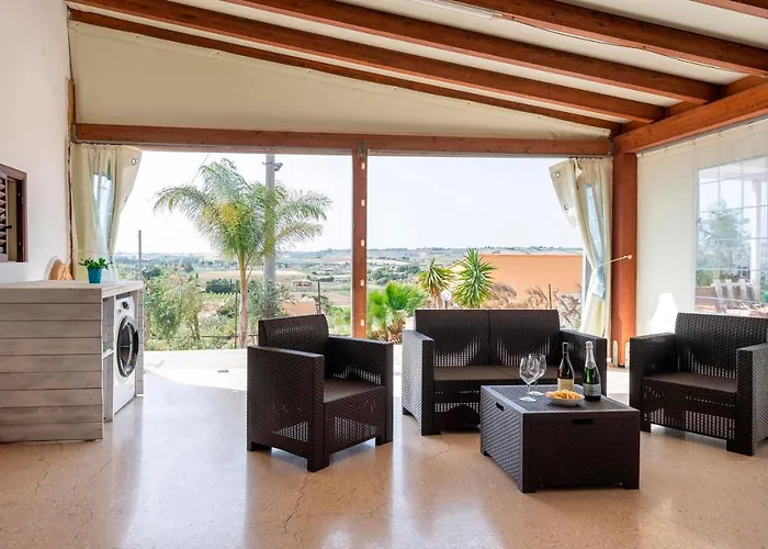 Casa Errante Villa Menfi