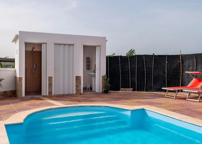 Casa Errante Менфи